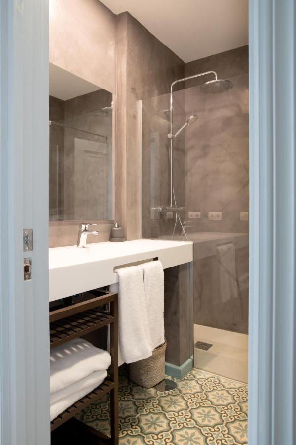 Plaza Nueva 2 Bedrooms & 2 Bathrooms Sevilla Bagian luar foto