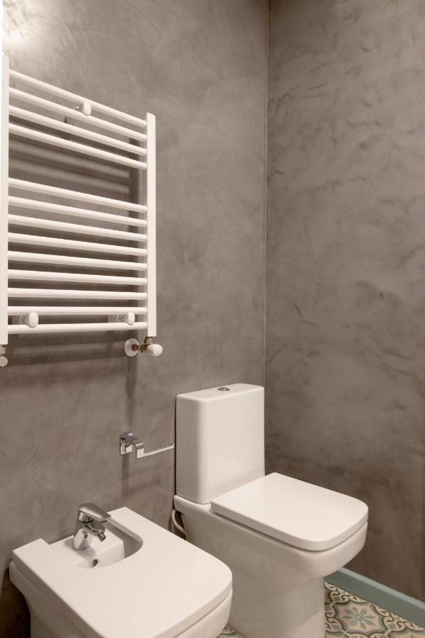 Plaza Nueva 2 Bedrooms & 2 Bathrooms Sevilla Bagian luar foto