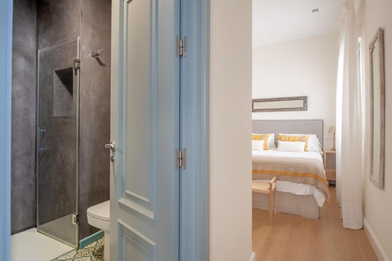 Plaza Nueva 2 Bedrooms & 2 Bathrooms Sevilla Bagian luar foto